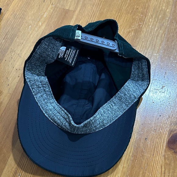 The North Face Dark Green Corduroy Hat - Picture 3 of 5